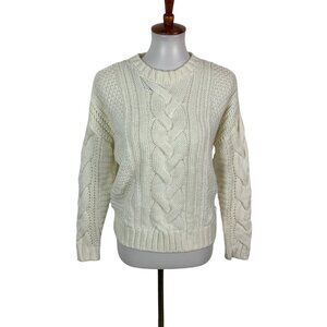 One A Knit‎ Sweater XS White Cable Pullover Cozy Soft Crewneck Fall Winter